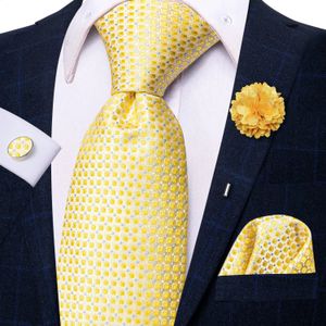 Boyun bağları katı nokta sarı ipek iş kravat hitie 2023 tasarımcı erkek kravat lüks 85cm hanky cufflink broş düğün erkekler için 231214