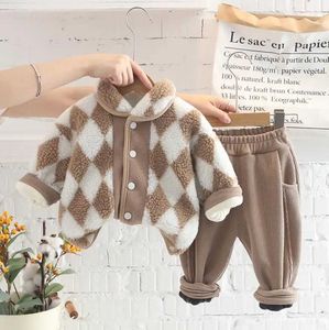 Conjuntos de roupas Criança Meninos Inverno Tracksuits Estilo Coreano Fleece Engrossado Parkas Casaco Outerwear e Calças Infantis Roupas Crianças Roupas de Bebê