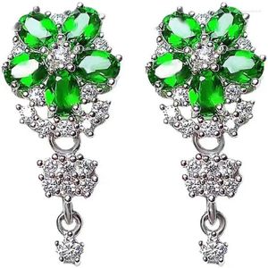 Stud Küpe Doğal Rus Emerald Diopside Moda ve Zarif Yeşil Taş Japon Koreli