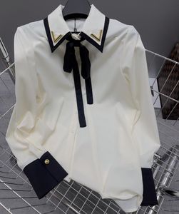 Camicia con risvolto patchwork Camicetta per designer da donna Camicie con lettere Top Camicette da donna in chiffon di qualità Cappotto sexy SML