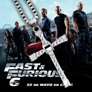 Dominic Toretto Hızlı ve Öfkeli Ünlü Vin Dizel Öğe Kristal İsa Erkekler 14K Beyaz Altın Çapraz Kolye Kolye Hediye Takı