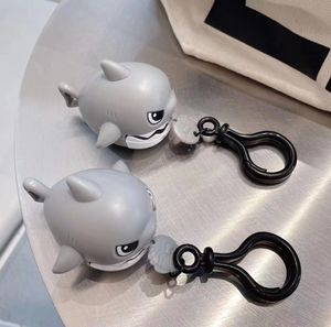 Tiktok 2pcs Bir köpekbalığı anahtar zinciri Kendi kolye simülasyonuna geri dönen küçük bir köpekbalığı anahtar zinciri insanları gönderir, dekompress, anahtar cazibe hediyesi G220421