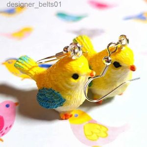 Dungle Chandelier 3D Sevimli Sarı Kuş Kadınlar Sarkla Küpeler Kaii Reçine Aksesuarları El Yapımı Takı Kulak Hediyesi Kadınlar için 4 Renk Seçimi 231219