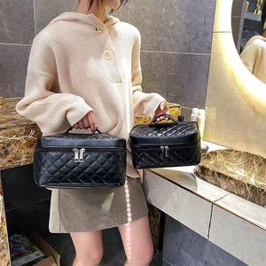 Big Lady Black Cosmetic Bags Fashion Makeup Bag Женщины дизайнеры туалетные принадлежности для туалетных мест для туалетных кошельков.