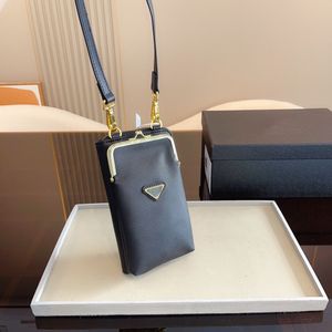 En İyi Kalite Tasarımcı Mini Çanta Çok Amaçlı Fashoion Pochette Altın Zincir Omuz Kayışı Kompakt Minimalist Tasarım Cep Telefon Çantası Arka Kartı Yuva Cep