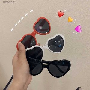 Солнцезащитные очки Love Heart Shaped Sunglasses Women Big Frame Fashion Cute Sexy Retro Cat Eye Vintage Sun Glasses UV400 Protection Unisex EyewearL231218