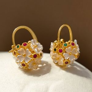 Büyüleyici Kadın Küpe 18k Sarı Altın Kaplama Çiçek Sepet Çemberler Küpe Mücevherleri Parti Düğün Güzel Hediye