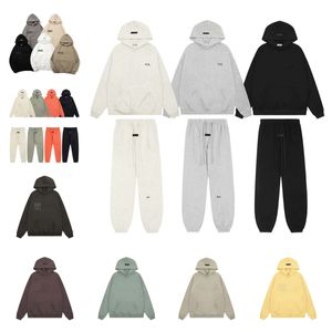 50 tür tasarımcı kapüşonlu erkek bayan hoodies kış adamı kadın için klasik siyah beyaz kapüşonlu esansiyeller