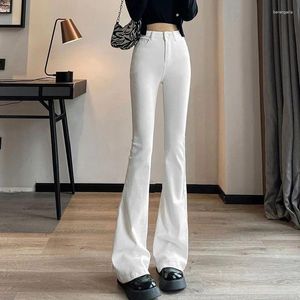Kadınlar kot pantolonlar Kore tarzı yüksek bel beyaz bayanlar 2024 moda slin fit denim alevli pantolonlar kadın y2k geniş bacak pantolon