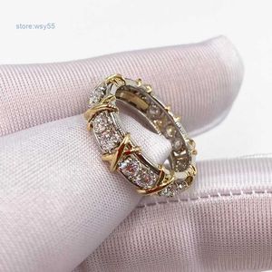 Band Rings Designer Luxury Ladies Cross Band X Gold ile 16 Elmas Moda Klasik Takı 18K Gümüş Kadınlar İçin Kapalı Erkek Sevgili Çiftler Sight Wedd 59GR