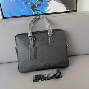 Роскошная дизайнер мужской портфель коутина мешок для кроссбаута сумка компьютерная сумка сплошная мужская мужская сумочка сумка для мессенджера сумки для работы в офис. Сумка для ноутбука