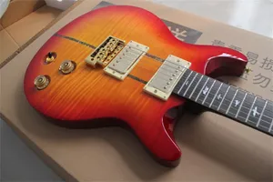 Yüksek kaliteli Paul Reed Tiger Flame Maple Özel 24 FRETS Kiraz Kırmızı Burst Elektrikli Gitar Maun Vücut Gülağacı Klavye