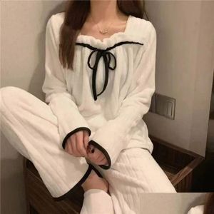 Womens Sleepwear Square Collar Women Women Pijamas Set Winter Winter VEET 2 peças Pant Suit Home Terne Fluffy Korean Solid Piiama