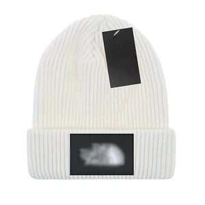 Erkek Beanie Tasarımcı Kış Sıcak Şapka Kuapurlu Örme Bonnet Lüks Kafatası Kapakları Moda Sokak Klasik Gorros Siyah Cappello Tasarımcı Beanes Basit Şapkalar Unisex