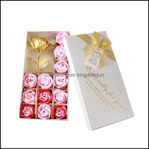 Dekoratif çiçek çelenkler 12 sabun gül altın folyo sahte çiçek ambalaj kutusu kare şekil tatlı hediye kutuları düğün partisi sup otouo