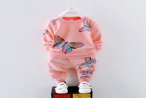 Малышка для маленьких девочек набор бабочек