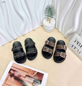 Lüks Çocuk Sandalet Çifte Göğüslü Tasarım Bebek Ayakkabıları Boyutları 26-35 Ayakkabı Kutusu Tasarımcı Kız Terlik Dec20