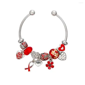 Charm Bilezikler Viovia Tasarım Paslanmaz çelik bilezikler açık boyutta romantik kırmızı çiçek boncuklu bilezik mücevherleri sevgililer hediyesi