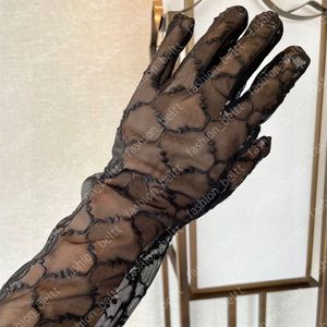 Dantel Tasarımcı Eldiven Nets Lady Dress Deco Lüks Kadın Eldiven Açık-Palm Dokunmatik Ekran Pamuk Karışımı Moda Parmak Eldiven Eldivenleri