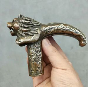 Çin eski bronz el oyma aslan heykelleri antika baston çubuk 231228