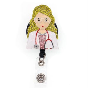 Bling Anahtar Yüzükler Rhinestone Doktor Scrubs Geri Çekilebilir Hemşirelik Adı Etiket Kimlik