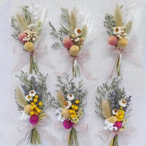 Dekoratif Çiçekler 6 PCS Mini Kurutulmuş Çiçek Boho Küçük Buketler Gelin Kız Önerisi Hediye Kutusu Doğum Günü Pastası Vazo Dekor Düğün Aksesuarları