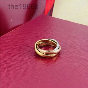 Mode Klassische Trinity Drei Ring Hochzeit Damen Edelstahl Schmuck 3 Farbe Rolling Luxus Band Ringe Designer Größe 5-11 HG47