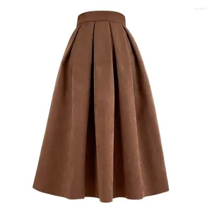 Etekler 2024 Bahar Kore tarzı moda eski zarif PU sahte deri yüksek bel uzun boya pileli kahverengi etek y2k ofis iş kıyafetleri