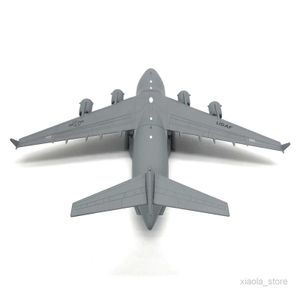 Модель самолета из литого под давлением сплава, самолет 1 200, авиация C-17, модель транспортного самолета, литая модель самолета, детская игрушка с подставкой, режим освещения HKD230701