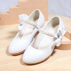 Кроссовки 2023 Teenmiro Элегантная кожаная обувь для свадеб для девочек-подростков Дети Цветочница Белый жемчуг Обувь Детская обувь принцессыHKD230701