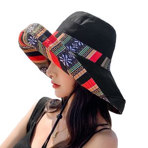 Kadın Kova Şapka Geniş Kenarlı güneş şapkaları Metal Kablolu Kenar Yaz UV Koruma UPF Boho Kap Plaj Yürüyüş Bahçe Seyahat için Çene Kayışı