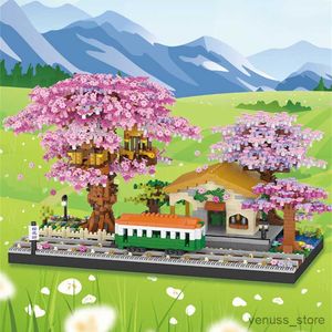 Blocchi 799pcs Sakura House Tree Trains Station Building Blocks Cheer Flowers City Street View Assemblare Blocchi Giocattoli per Childrem R230701