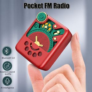 Radyo Taşınabilir Retro FM Radyo Cep Kablosuz Bluetooth5.0 Hoparlör HiFi Mp3 çalar Mikrofon Desteği Handfree TF Kart Oyunu