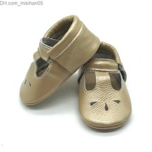 First Walkers Leather Baby Sandals Baby Shoes Soft Sole Non slip First Walker T-Bar Summer Crib Casual Boys and Girls Moccasins Suitable for 0-24 Months Z230710