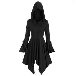 Sıradan Elbiseler Kadın Moda Medieval Vintage Gotik Patchwork Capes elbise ceketi ile kaput ve düzensiz etek süspansiyonları ceket