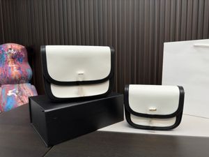 Lüks omuz çantası tasarımcısı orta flip el çantası cüzdan yüksek nitelikli siyah ve beyaz kadın omuz desteği kare inek derisi orijinal deri çapraz kutular çanta cüzdan