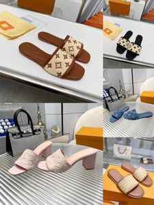 2023 Tasarımcı Terlik Kadın Sandalet Plaj Chinoiserie İşlemeli Terlik Kutusu ve Toz Çantası Günlük Moda Kadın Ayakkabıları