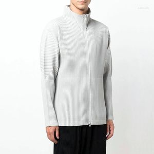 Erkek Ceketler Tasarımcı Adam Takım Miyake Pilat Adam Miyake Issey Top Street Giyim Çift Başlı Zipper Yüksek Yakalı Sporlar Sıradan Cardigan Ceket 297