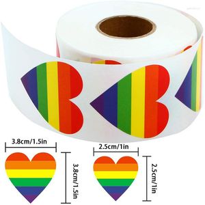 Подарочная упаковка 500pcs гей -гордость полосатая любовь Rainbow Heart лента наклейка на День святого Валентина, поддерживающая ленту с распространением ЛГБТ