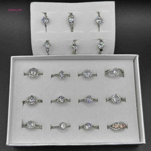 Kolye Kolyeler Toptan Ucuz Düşük Fiyat Elektrapan Düğün S925 Gümüş Elmas Yüzükler Moissanit Ring