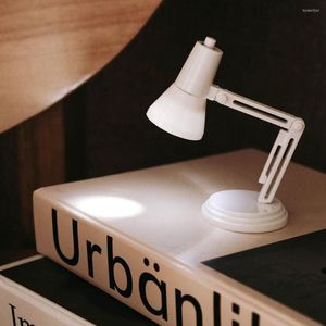 Gece Işıkları Led Mini Masa Lambası Katlanabilir Işık Yatak Odası Çalışması Klip Göz Koruma Başucu ile Kitap Lambaları Okuma