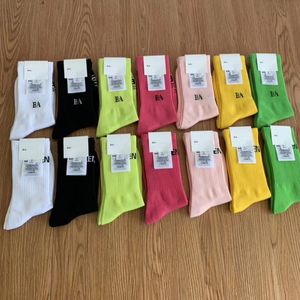 2023 BA Mektup Çorap Erkekler ve Kadınlar İçin Pamuk Spor Çorapları Renkli Çoraplar Kazık Çorapları Instagram Trend Sıcak Stil