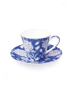 Tassen Untertassen Kreatives Pflanzenmuster Bone China Kaffeetasse und Untertasse Set Britischer Nachmittagstee Porzellan Home Drinkware Coffeeware