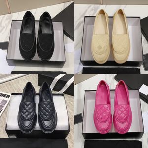 Tasarımcı Ayakkabı Bırakır Mokasinler Kadın Loafers Kapitone Deri Loafer Klasik Kumaş Pamuk Mule Eşyalı Kauçuk Tıknaz Topuk Katırları Patent Derileri Ayakkabı Ayakkabı