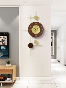 Duvar Saatleri Yaratıcı Büyük Saat Ahşap Moda Lüks Yuvarlak Oturma Odası Geometrik Çin Sessiz Reloj Duvar Ev Dekoru 60WCC