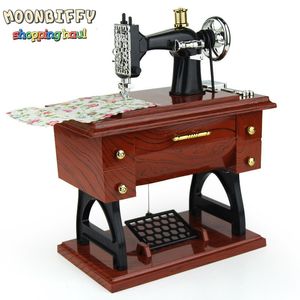 Dekoratif Nesneler Figürinler Vintage Müzik Kutusu Mini Dikiş Makinesi Tarzı Mekanik Doğum Günü Hediye Tablo Desen Düzeltme Makinesi Stili Mekanik Müzik Kutusu 230718