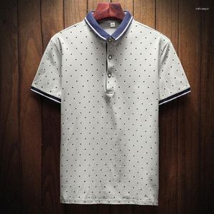 Erkek Tişörtleri Moda Erkek Yaz Kısa Kollu Yatak Tutun Tasarruf T-Shirts Polka Dot İnce Street Giyim Mens Tees Üst Artı Boyut M-4XL