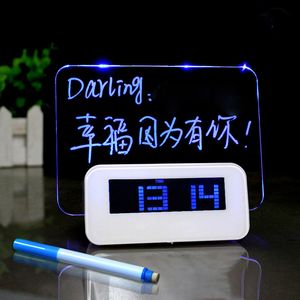 Masa Tablosu Saatleri LED floresan mesaj masası çalar Saat Yaratıcı USB Acrilik Günlük Anlar Memo Renk Sevgililer Günü Hediye Gece Işığı 230721