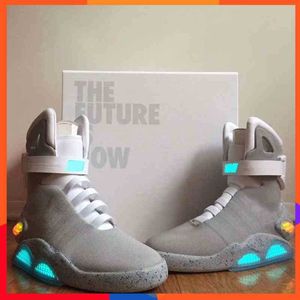 2023 Yeni Sürüm Otantik Hava Mag Sabahları Marty McFly'nin Hava Mags Geri Gelecek Moda Erkek Kadın Spor Ayakkabıları Led Işık Açık Eğitimler Orijinal Kutu ile