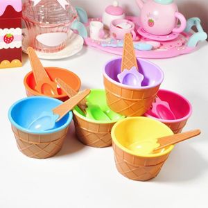 Kupalar 6pcs Plastik dondurma fincanları Şeker renkli kaşıklar şenlikli tatlı kaseler çeşitli renkler fincan seti kalıp kap 230725